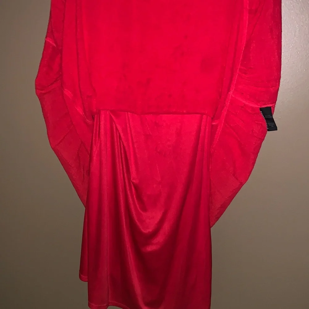 AGB Bold Red Sleeveless Midi Dress - Picture 6 of 6